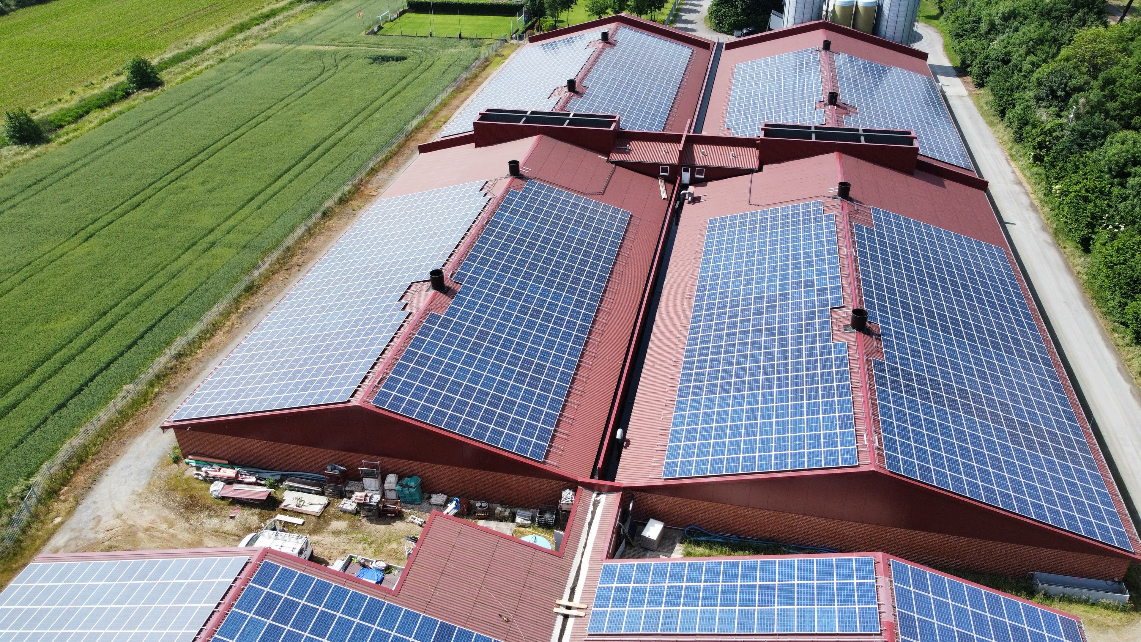 PV-Reinigung Referenzprojekt: Landwirtschaft · 8.700 m²